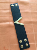 Leather V-Design Gold Metal Bracelet - 3 Colors - [neshe.in]