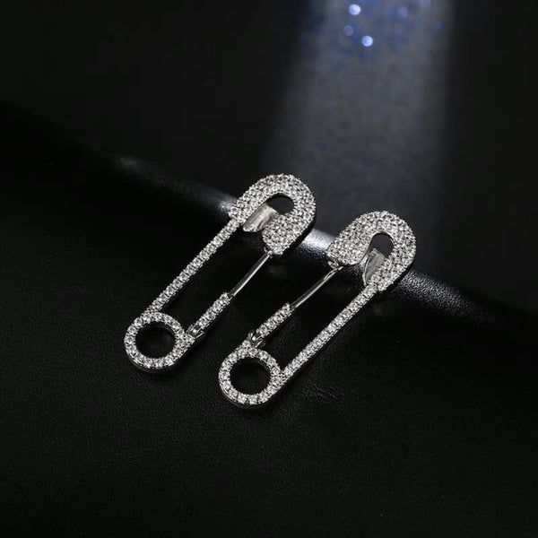 Stylish CZ Crystal Safety Pin Styled Pierced Earring - [neshe.in]