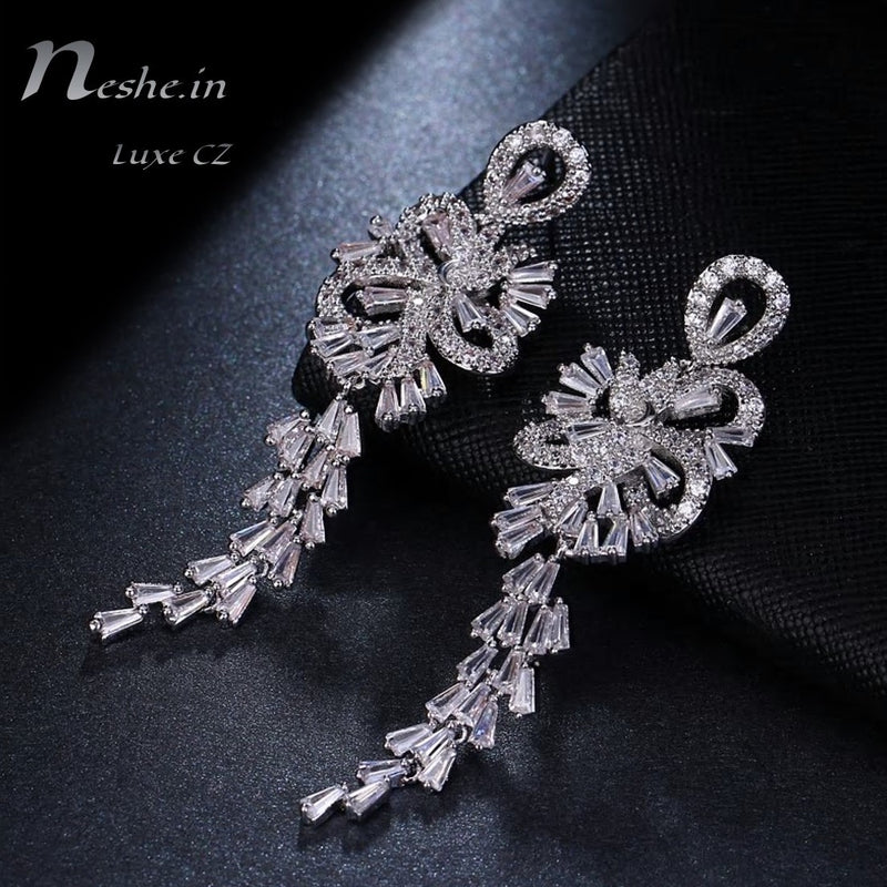 Gold Stars Romantic Rhinestone Drop Wedding Earrings. Modern Bridal Jewelry  & Hair Accessories NYC. — Jade Oi Studio