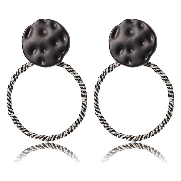 Round Hollow Dangle Charms Vintage Fashion Earrings - [neshe.in]