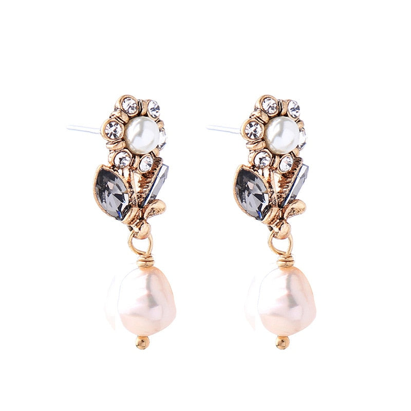 Pearl Vintage Crystal Flower Drop Earrings - [neshe.in]