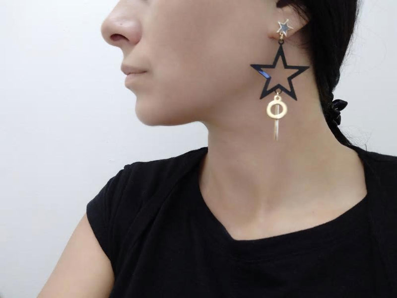 Geometric Asymmetrical Star Metal Tassel Drop Earrings - [neshe.in]