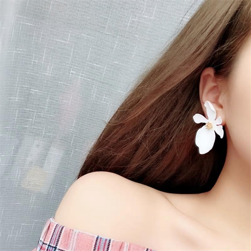 White Flower Hoop Earrings For Women Dangle Hydrangea Jewelry Floral  Bridal... | eBay