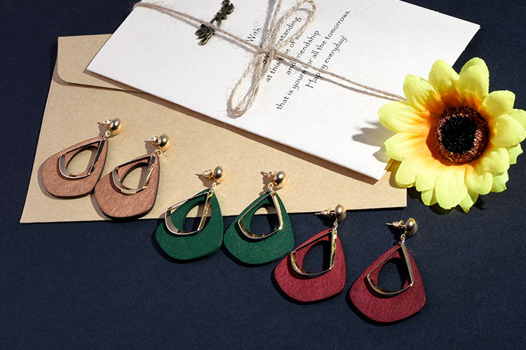 Vintage wood fashion party earrings - 3 Retro Colors - [neshe.in]