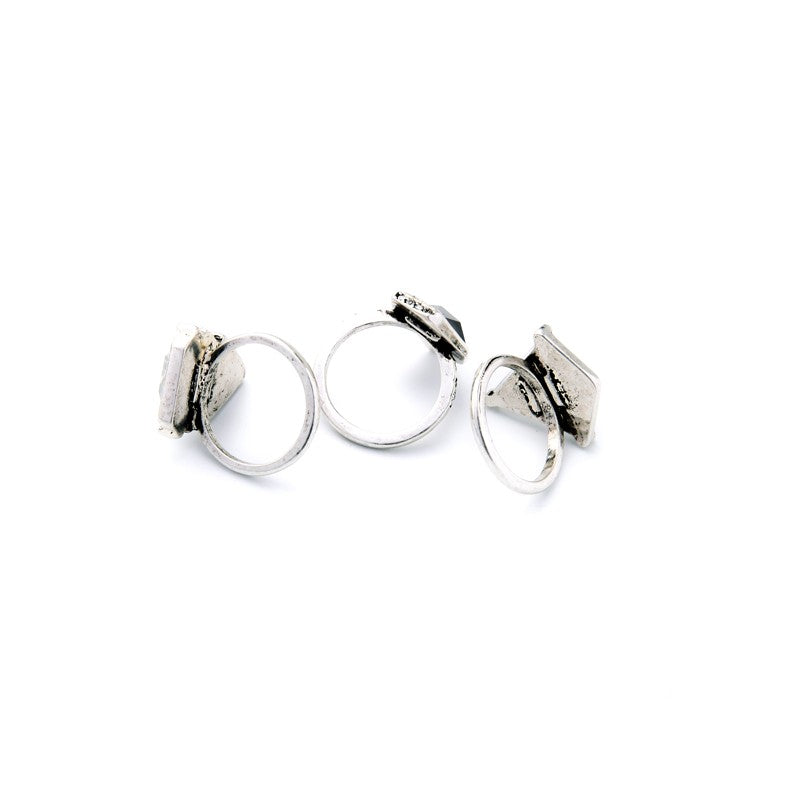 Silver Statement Triangle Geometric Charm Rings (Set of 3) - [neshe.in]